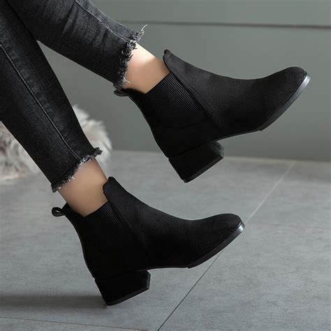 Women's Ankle Boots And Boots .